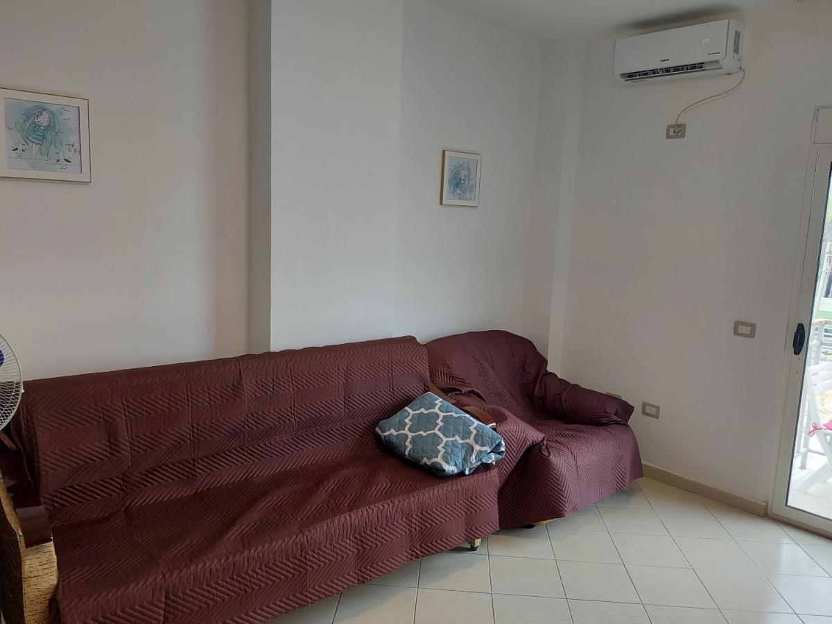 Golden Beach Apartments Durres Bagian luar foto